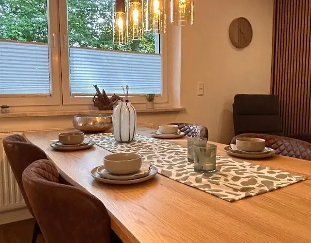 Mittwald Star - Garten Eingezaeunt, Terasse, Familie, Hund Espelkamp-Mittwald